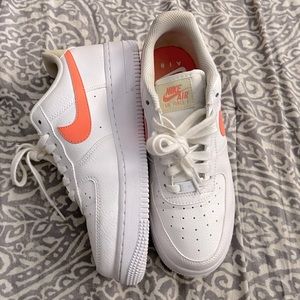 Nike Air Force 1